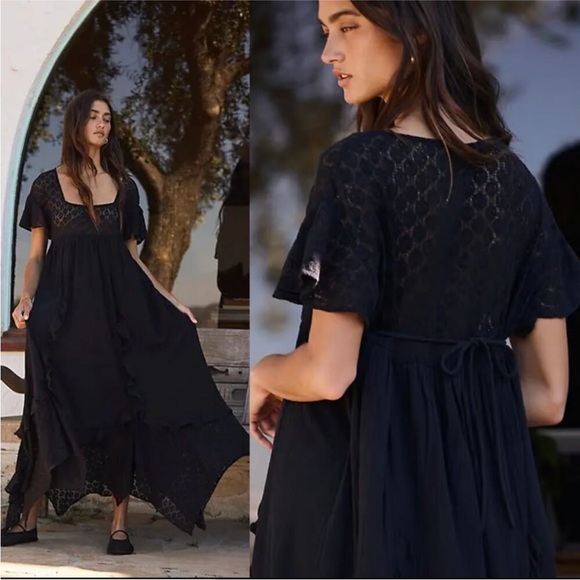 Free People Bring the Romance Handkerchief Hem Maxi Dress in Black SZ S NWT - Picture 2 of 7